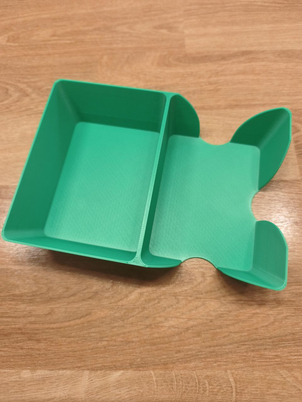 photo_2026-03-06_19-43-52 Soporte baraja de cartas